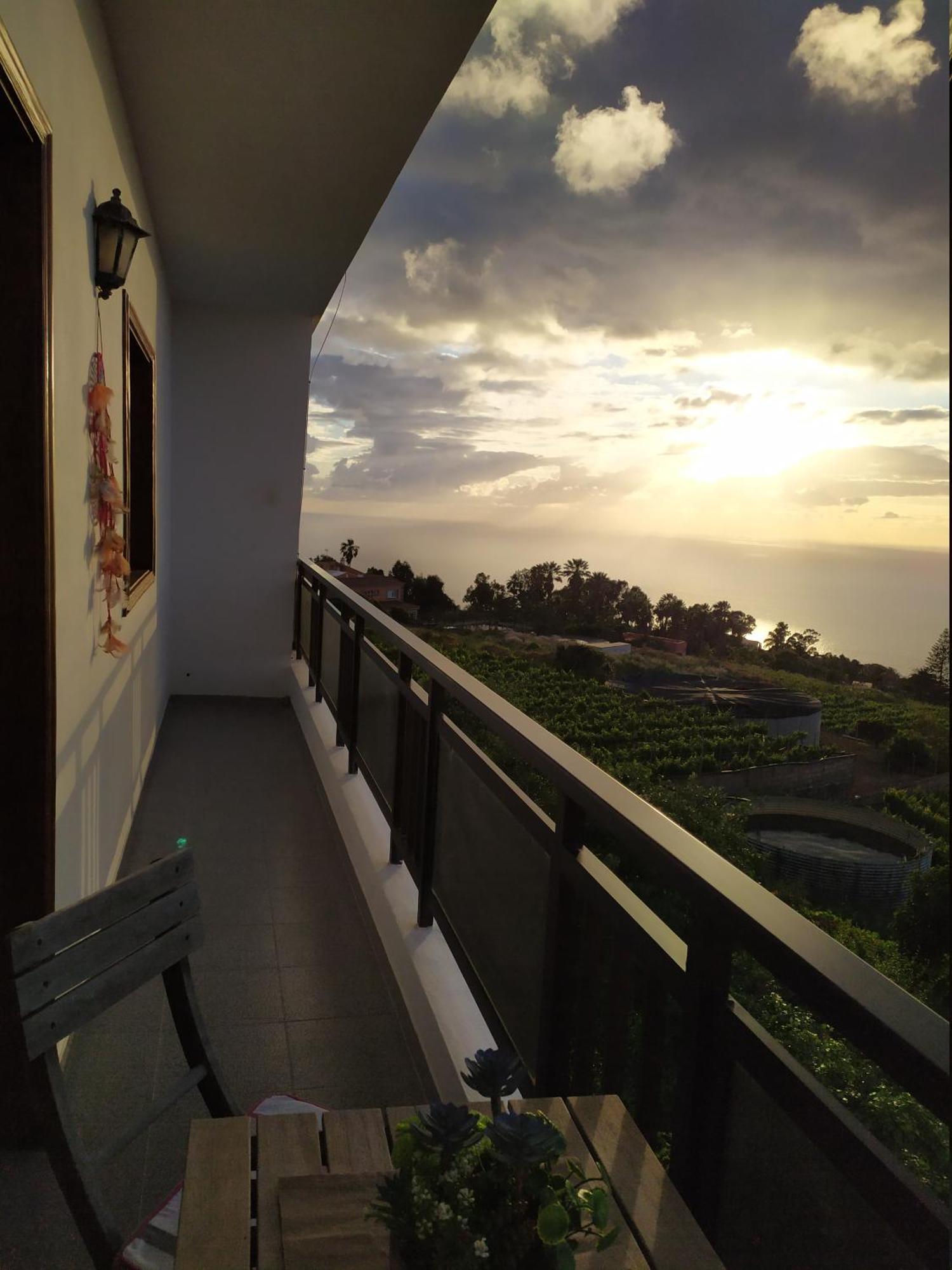 Los Atardeceres Mas Bellos Del Sauzal Exteriör bild